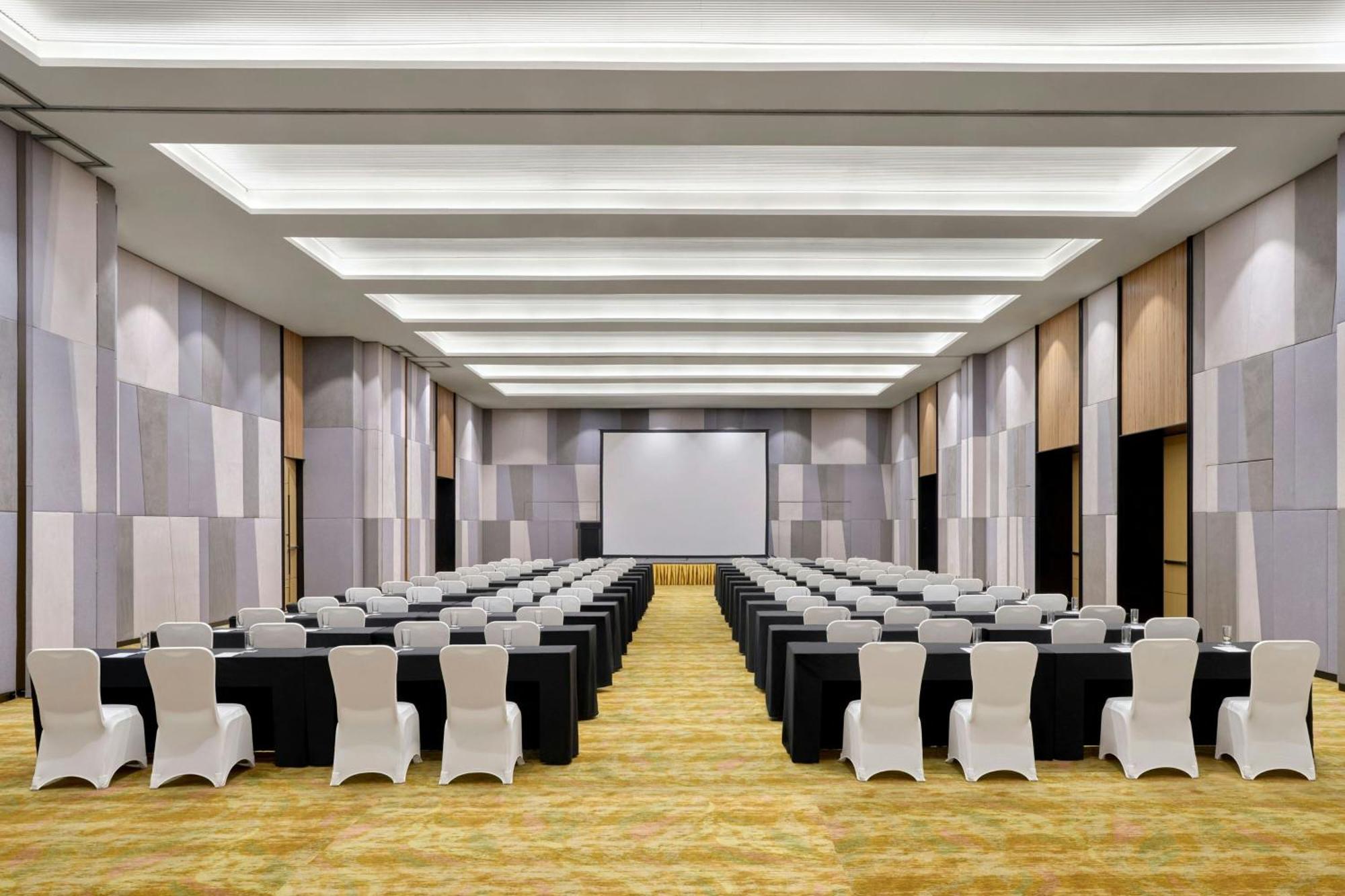 Sheraton Hanoi West — Photos 2